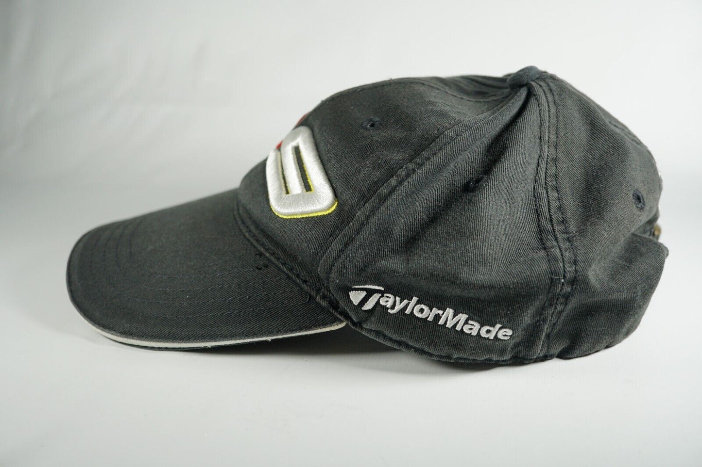 Taylormade R9 Golf Hat / Black