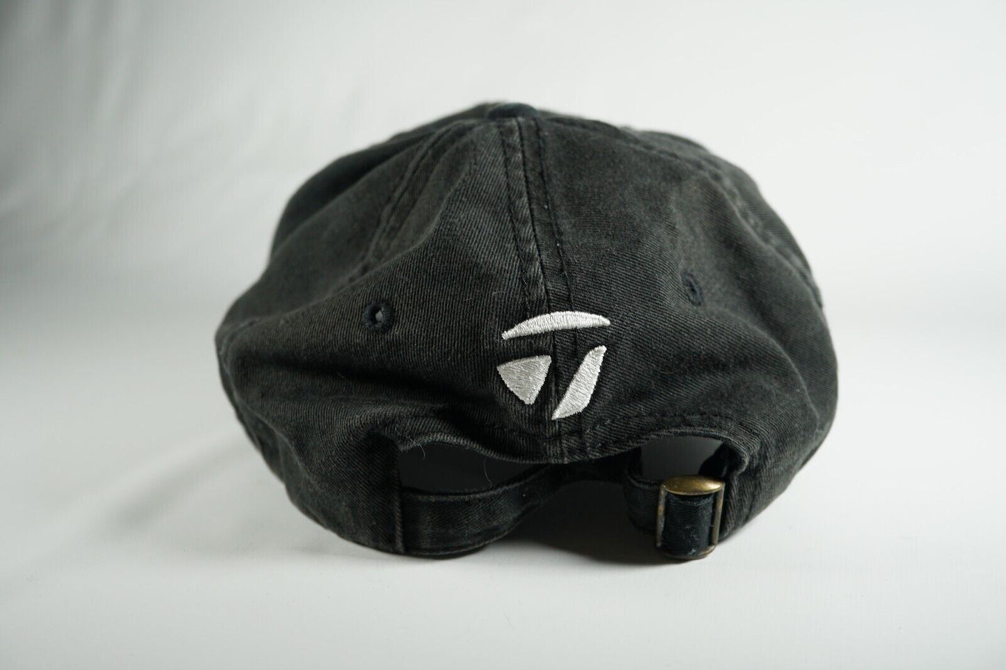Taylormade R9 Golf Hat / Black