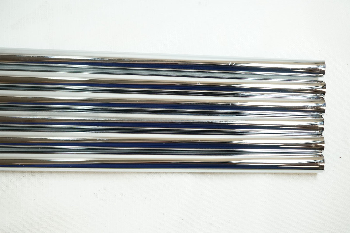 True Temper Dynamic Gold Pro S300 Iron Shafts x6 / 0.355 / New