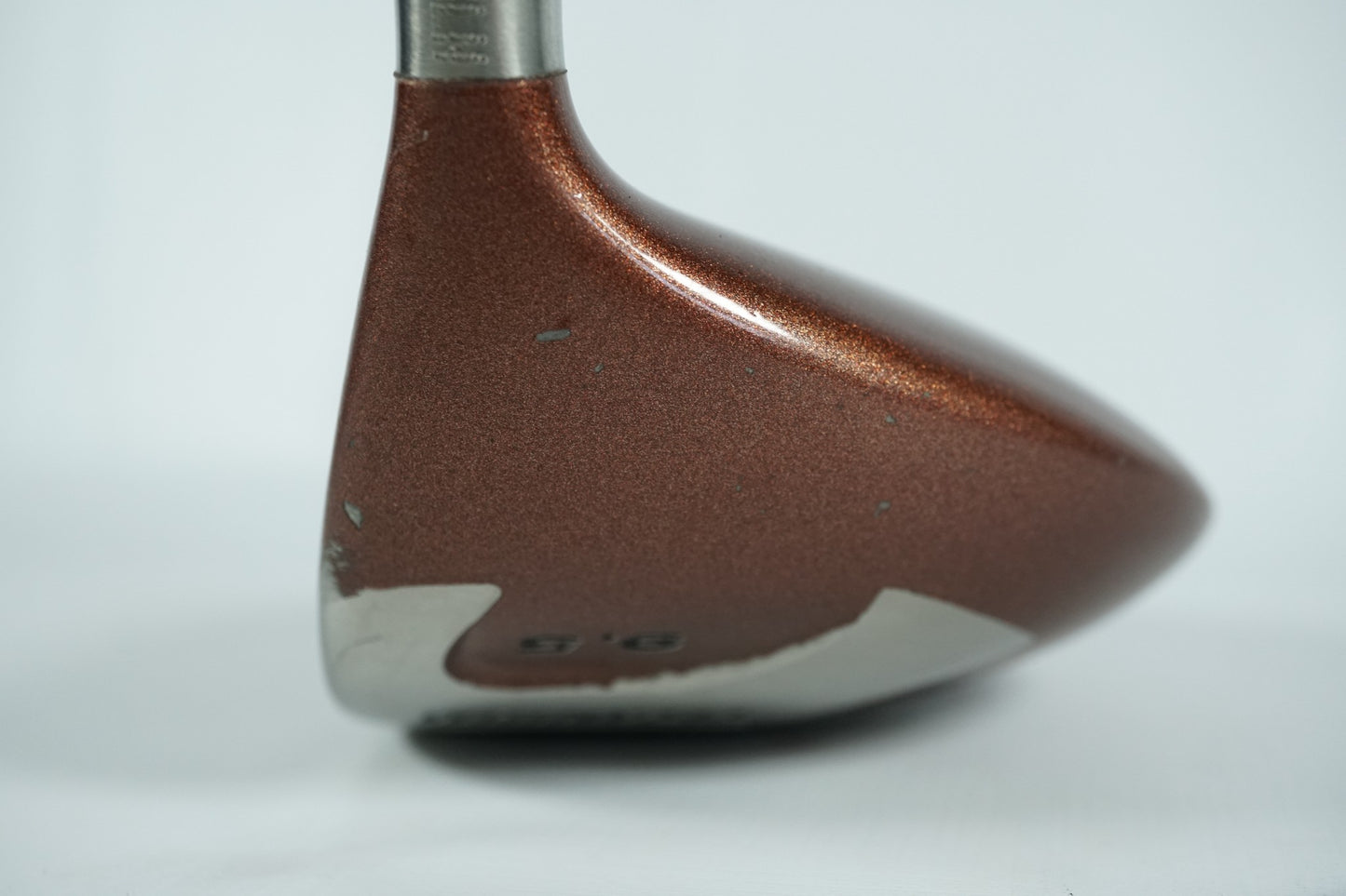 Taylormade Titanium Driver 9.5° / Stiff Flex Graphite Shaft