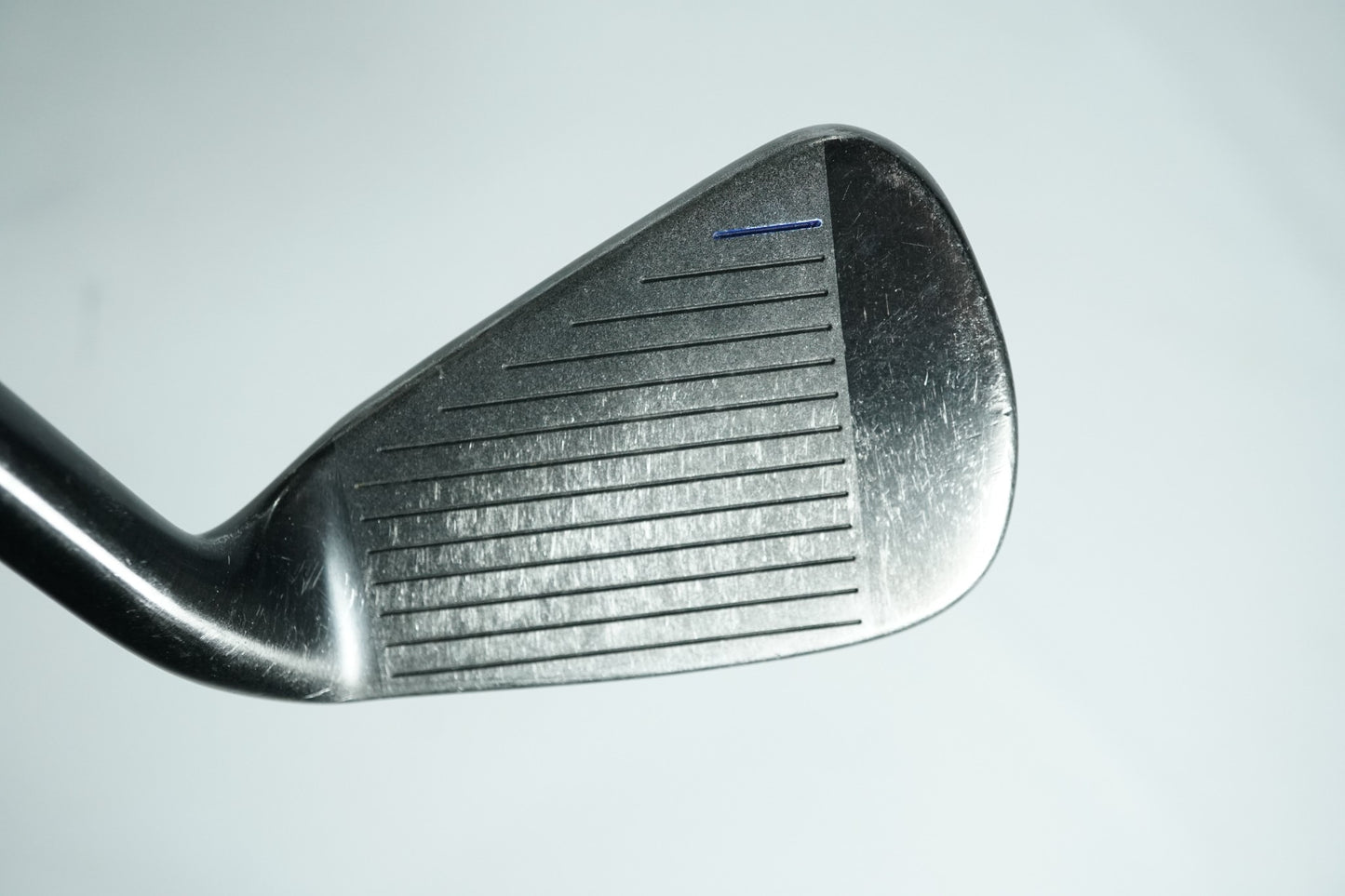 Callaway RAZR X Black 6 Iron / Uniflex Steel Shaft / Left Handed