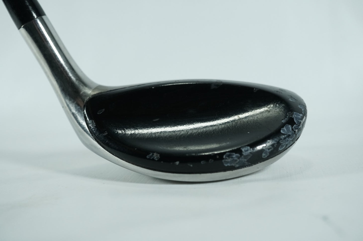 Cleveland Halo 3 Hybrid 22° / Regular Flex Graphite Shaft
