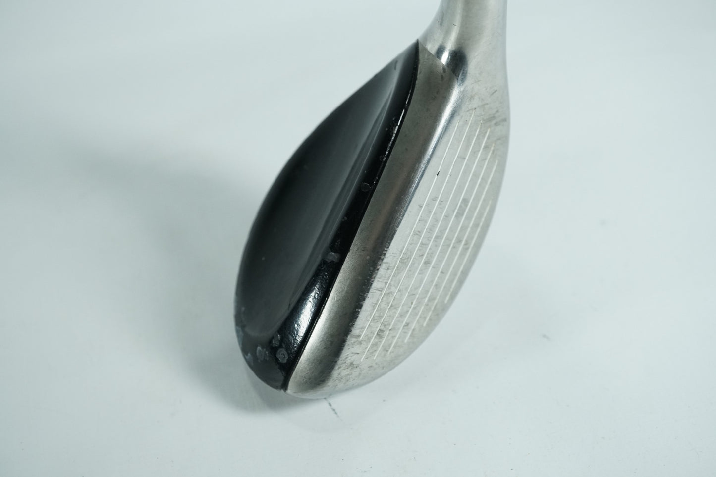 Cleveland Halo 3 Hybrid 22° / Regular Flex Graphite Shaft