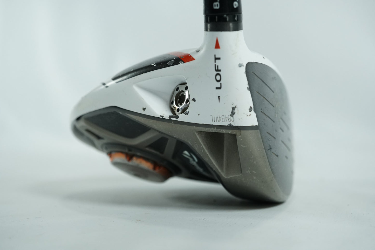 Taylormade R1 Driver / Regular Flex Graphite Shaft / Left Handed