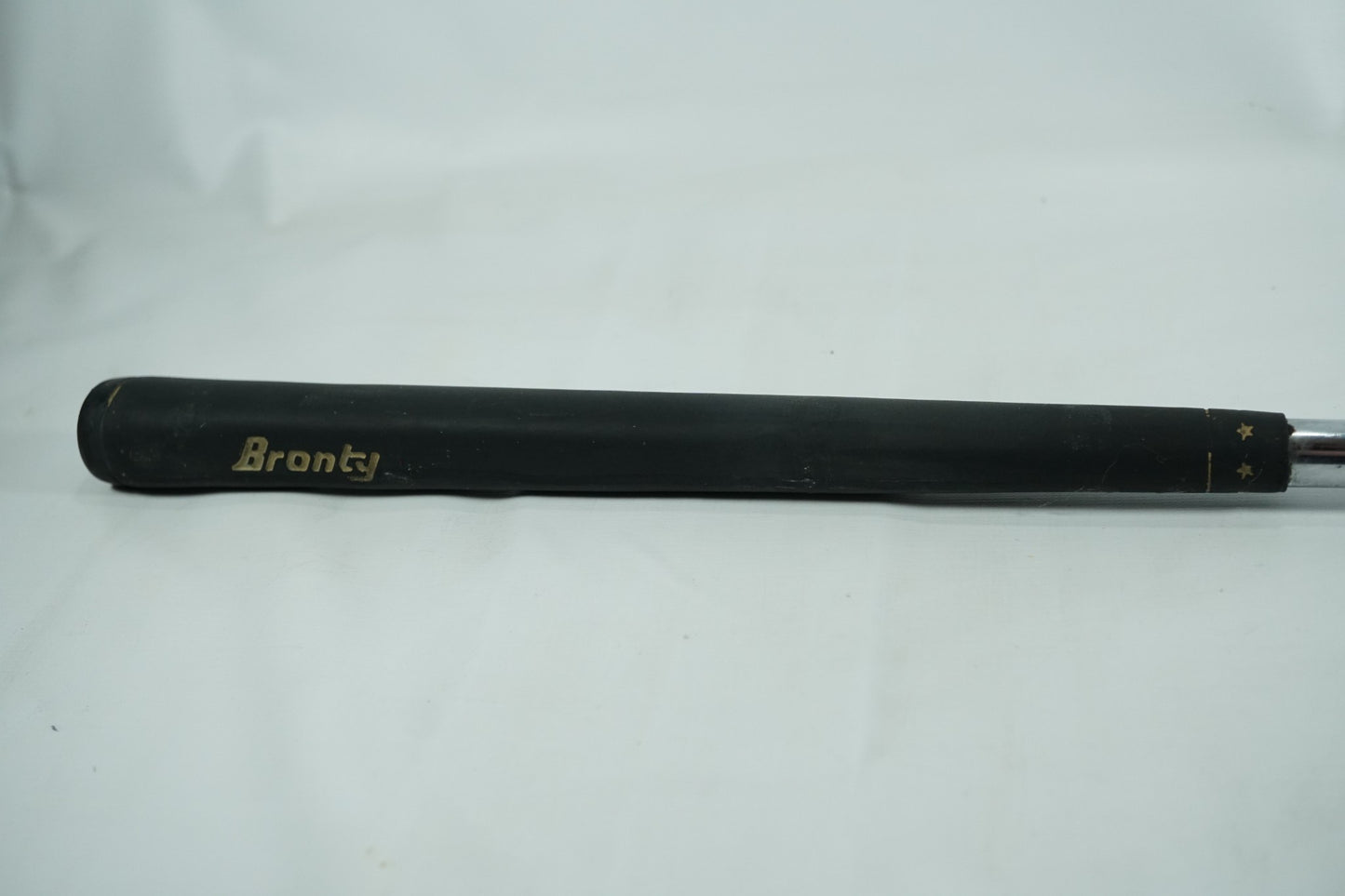 Bronty Silver Knight Putter / 35" / 300324250