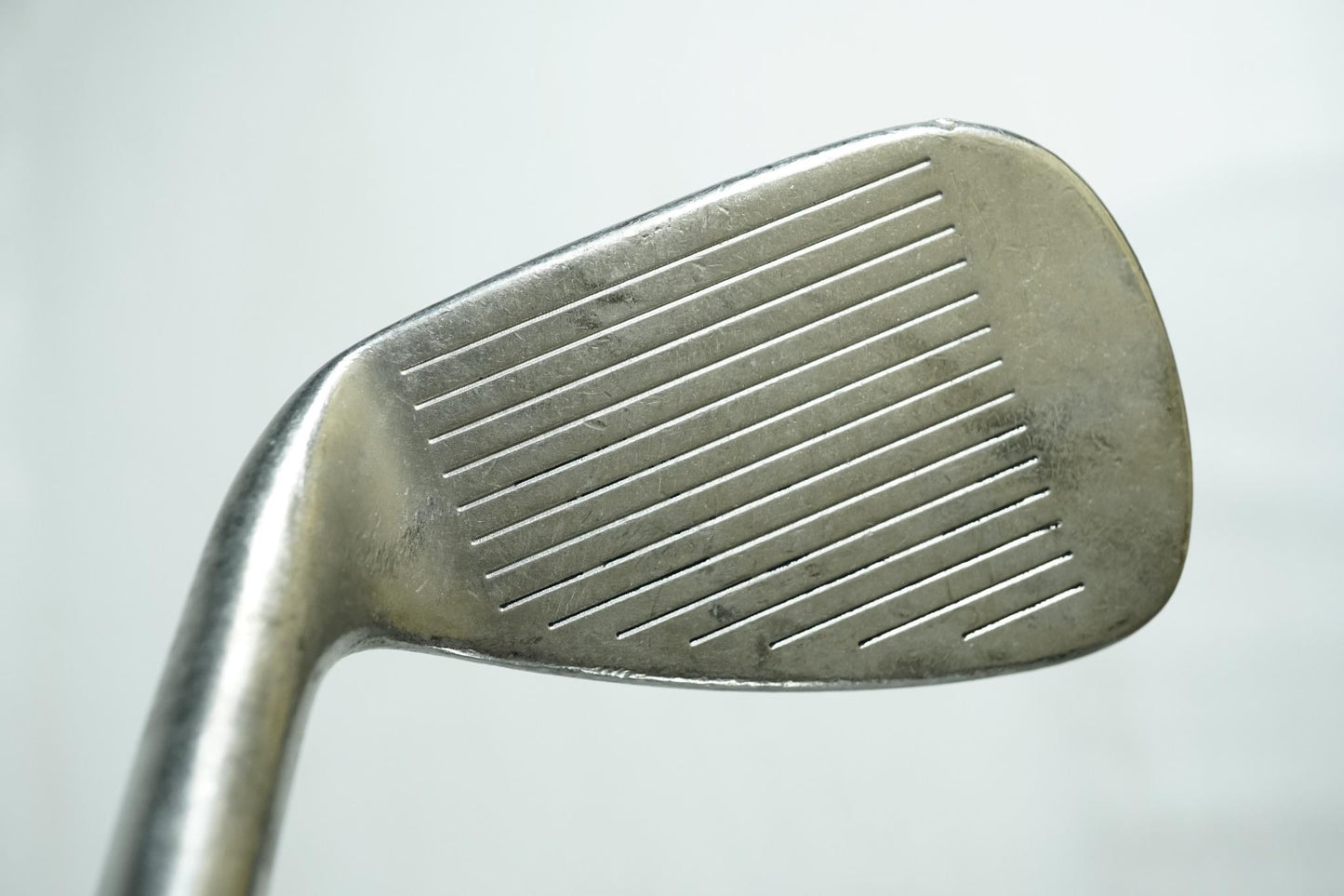 Titleist DCI 981SL 9 Iron / Regular Flex Steel Shaft