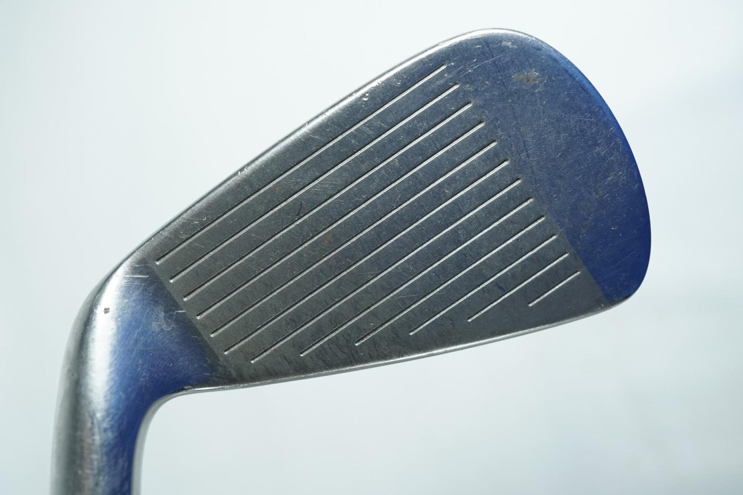 Wilson DI9 6 Iron / Regular Flex Graphite Shaft