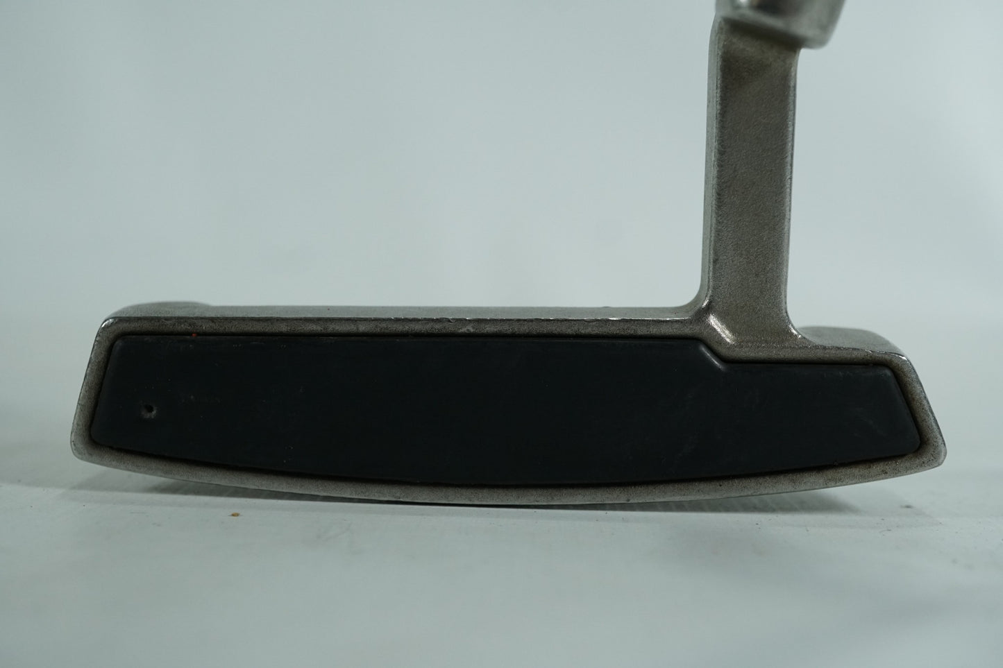 STX Model 9740 Putter / 36"