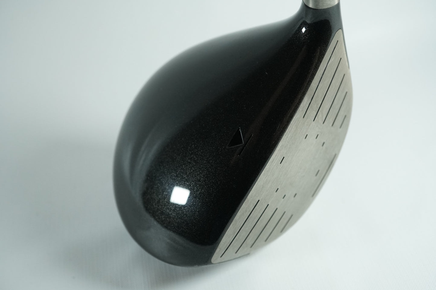 Titleist 983K Driver 9.5° / Stiff Flex Graphite Shaft / New Grip