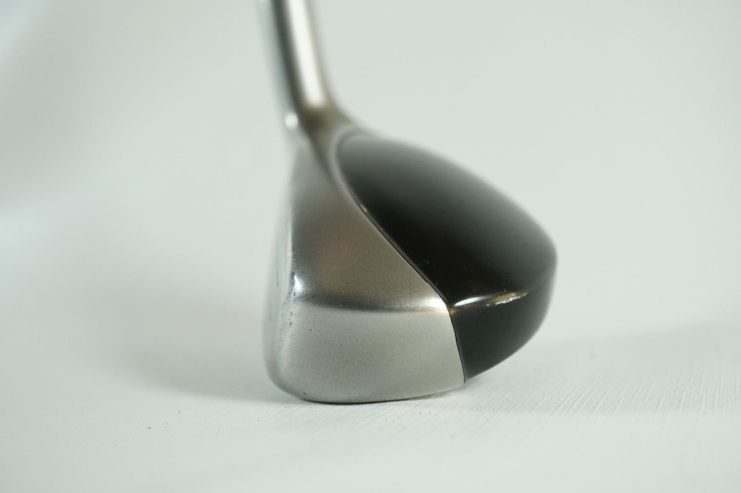 Taylormade Rescue Mid 4 Hybrid 22° / Regular Flex Steel Shaft / Left-Handed / Ne