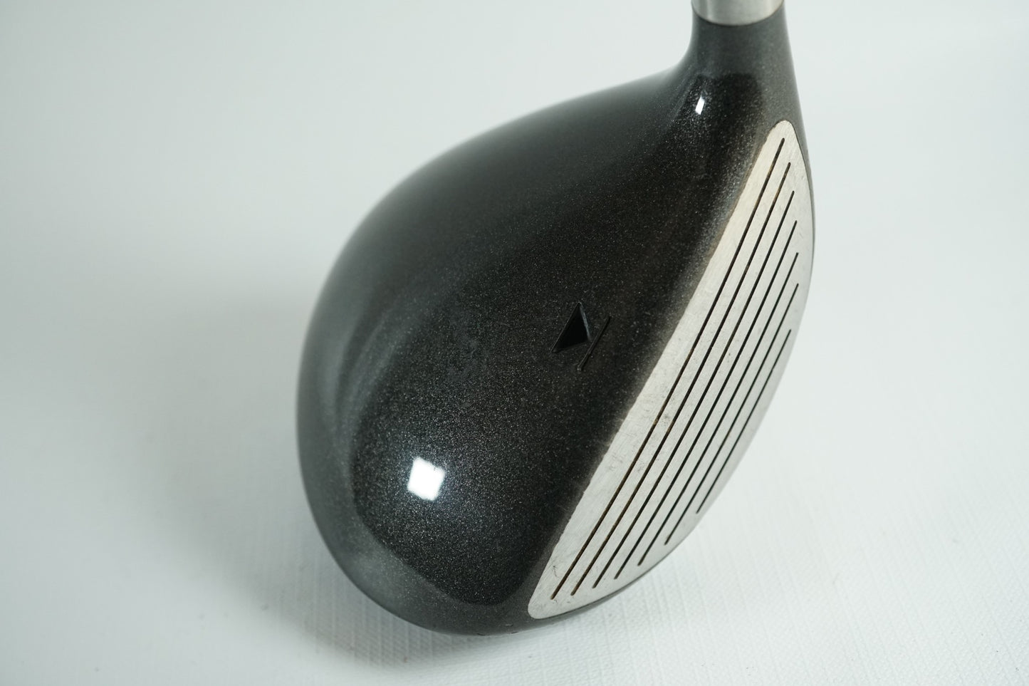 Titleist 975F 3 Wood 13.5° / Stiff Flex Graphite Shaft / New Grip