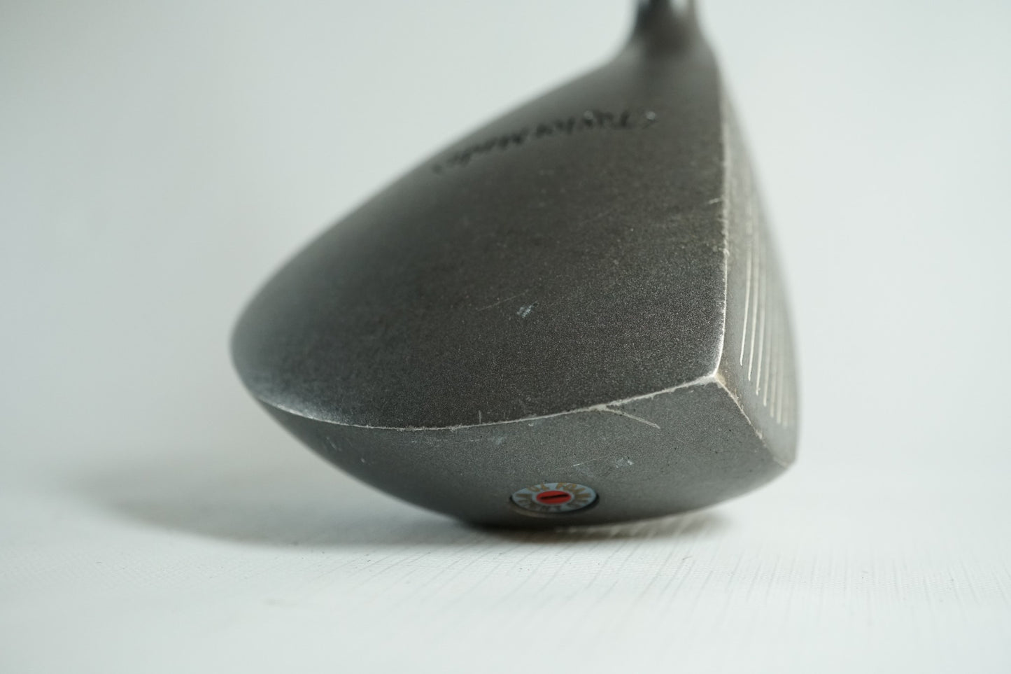 Taylormade System 2 Driver 10.5° / Regular Flex Graphite Shaft / New Grip