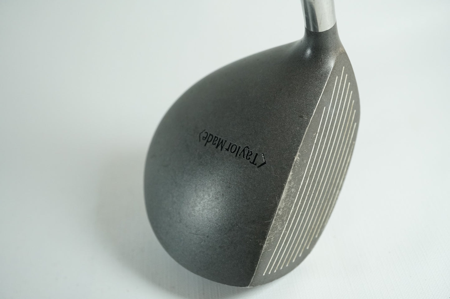 Taylormade System 2 Driver 10.5° / Regular Flex Graphite Shaft / New Grip