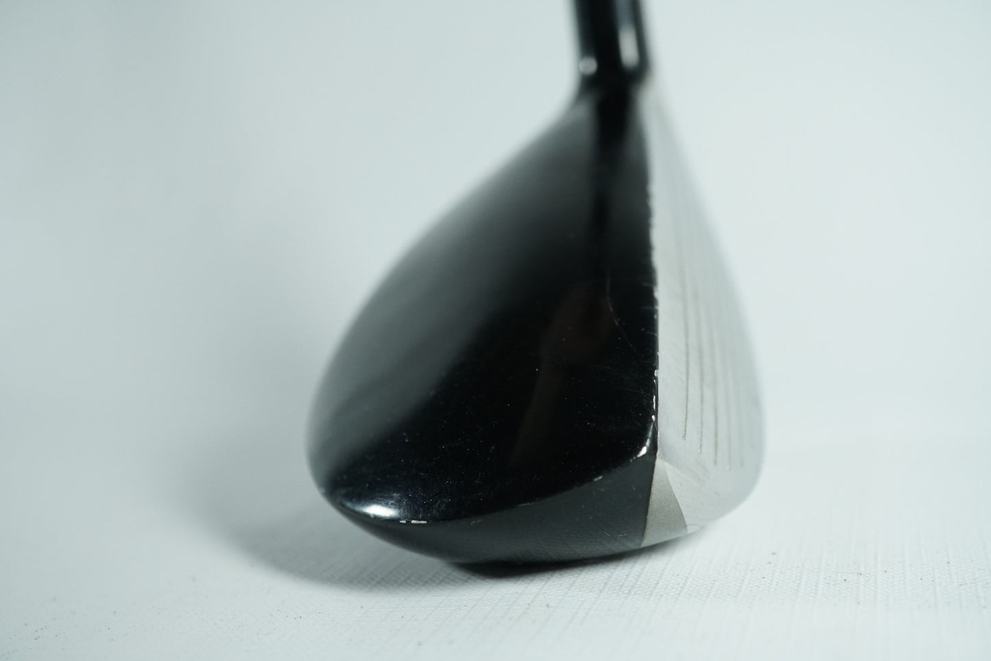 Yonex Cyberstar XC+ 4 Hybrid 22° / Stiff Flex Graphite Shaft