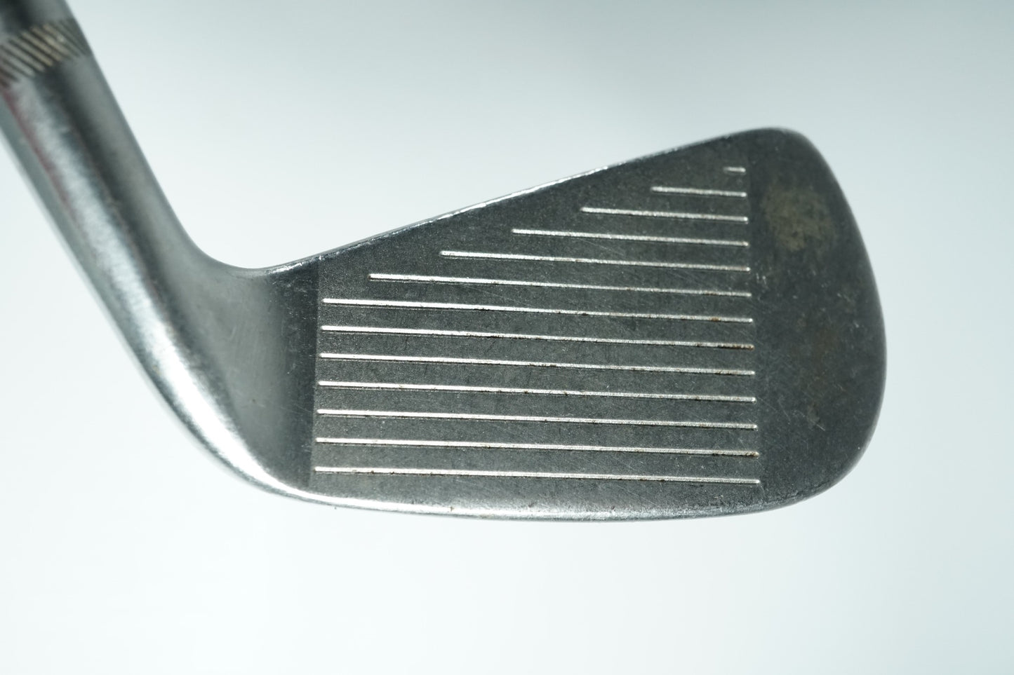 Titleist DCI 990 4 Iron / Steel Shaft / Left-handed / New Grip