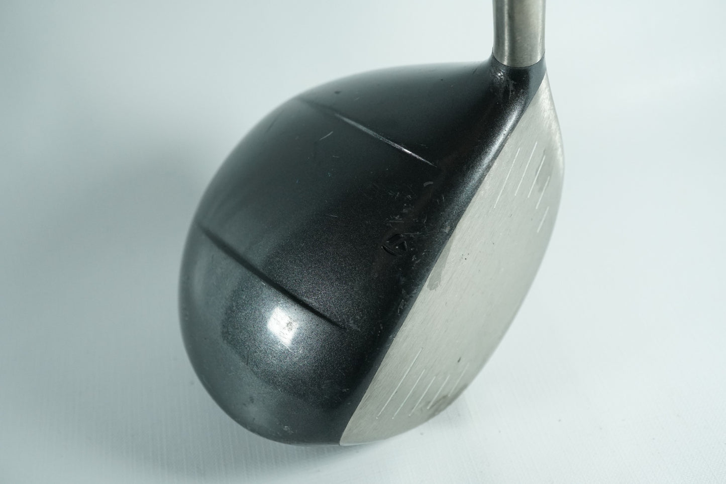 Taylormade Burner 860 Driver 8.5° / Stiff Flex Graphite Shaft / New Grip