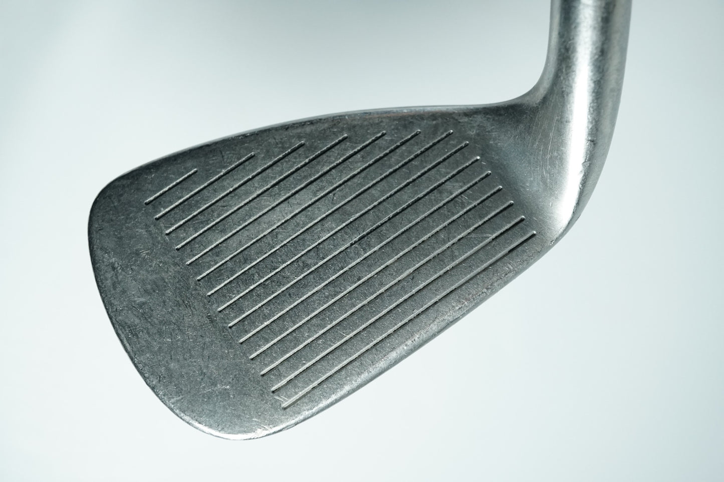 Titleist DCI 981SL 8 Iron / Regular Flex Steel Shaft  / New Grip