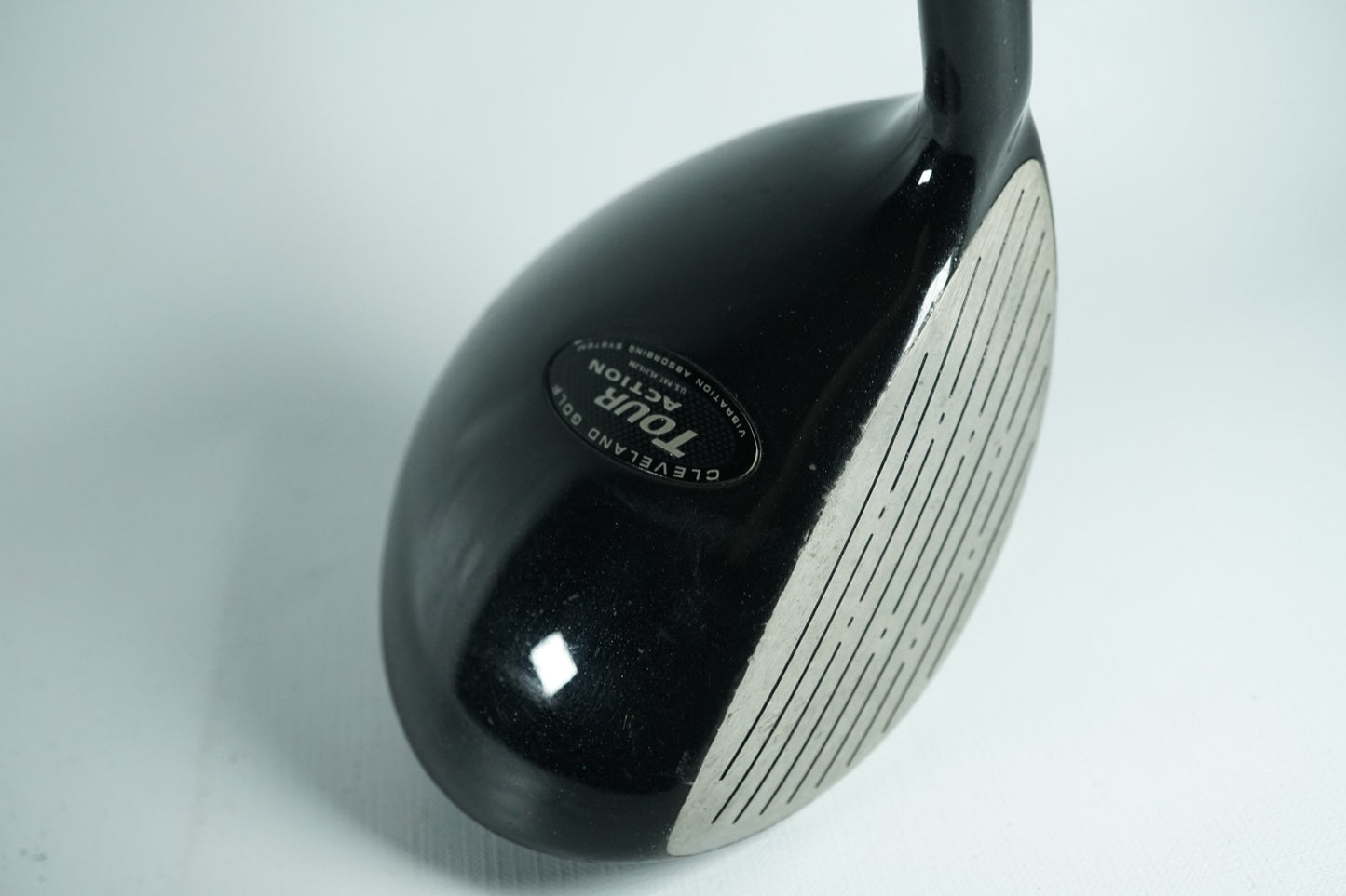 Cleveland Tour Action Titanium Driver 10.5° / Regular Flex Graphite Shaft / New
