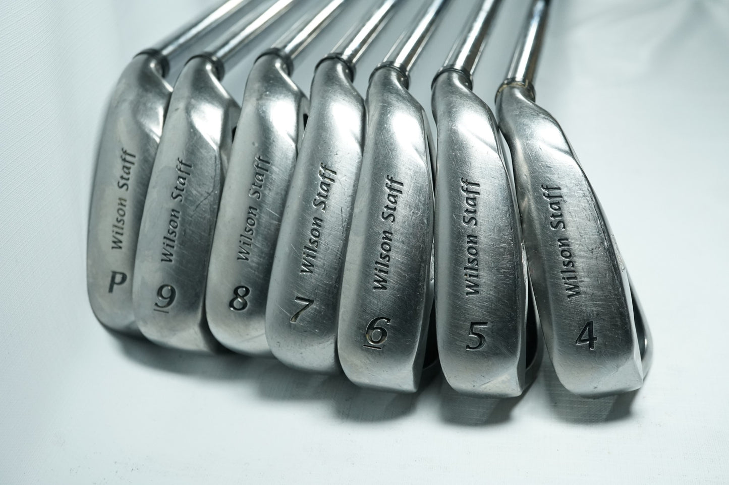 Wilson Di7 Irons / 4-PW / Uniflex Steel Shafts / New Grips