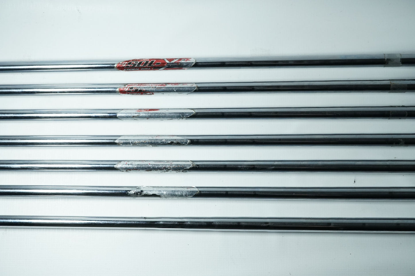 Wilson Di7 Irons / 4-PW / Uniflex Steel Shafts / New Grips