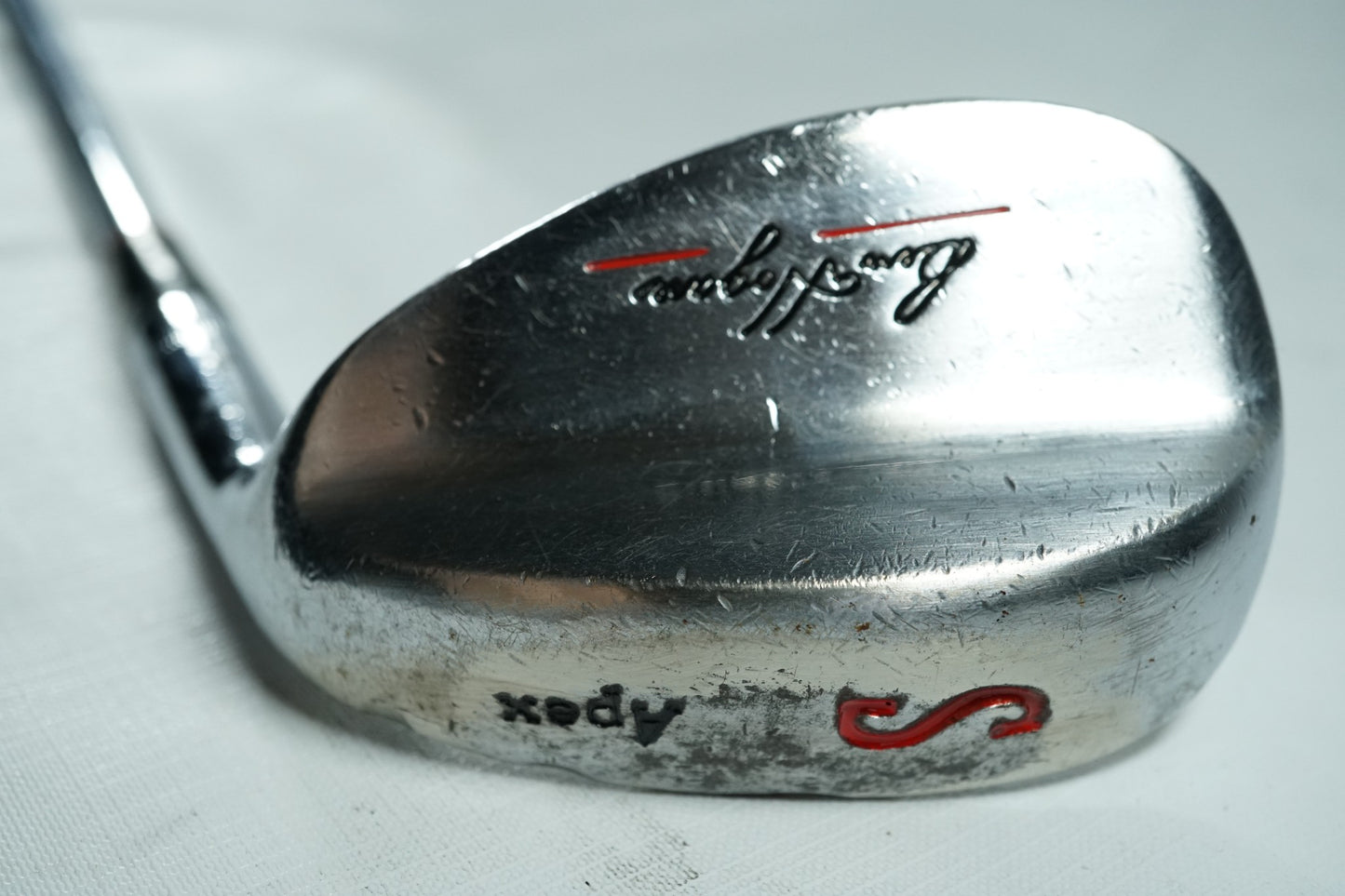 Ben Hogan Apex Redline Sand Wedge / Regular Flex Steel Shaft