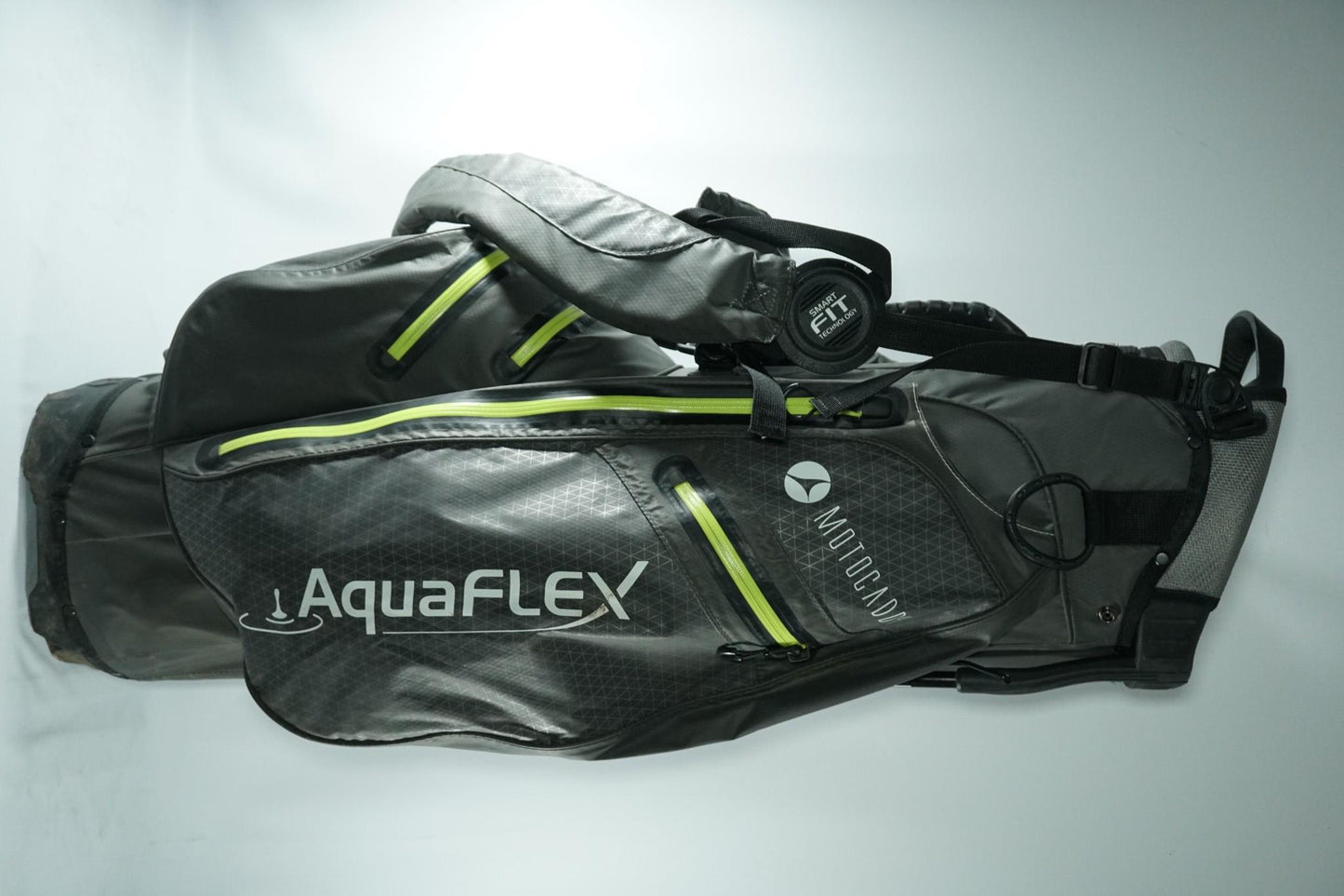 Motocaddy Aquaflex Cart and Stand Bag / Grey and Green / With Rainhood