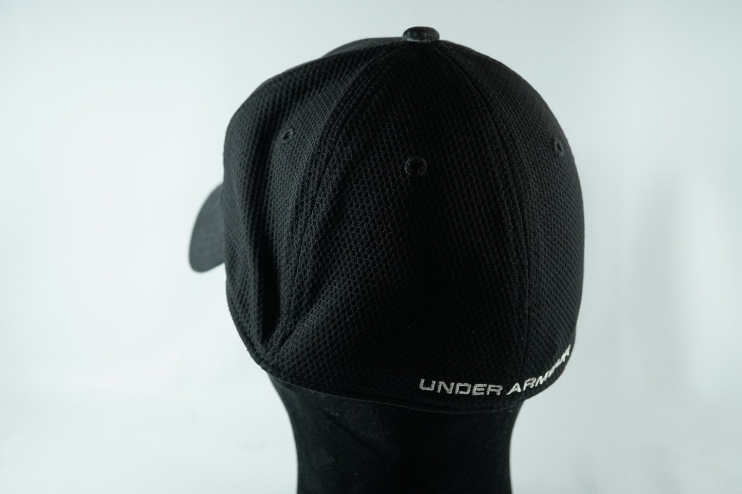Under Armor Golf Cap / Black