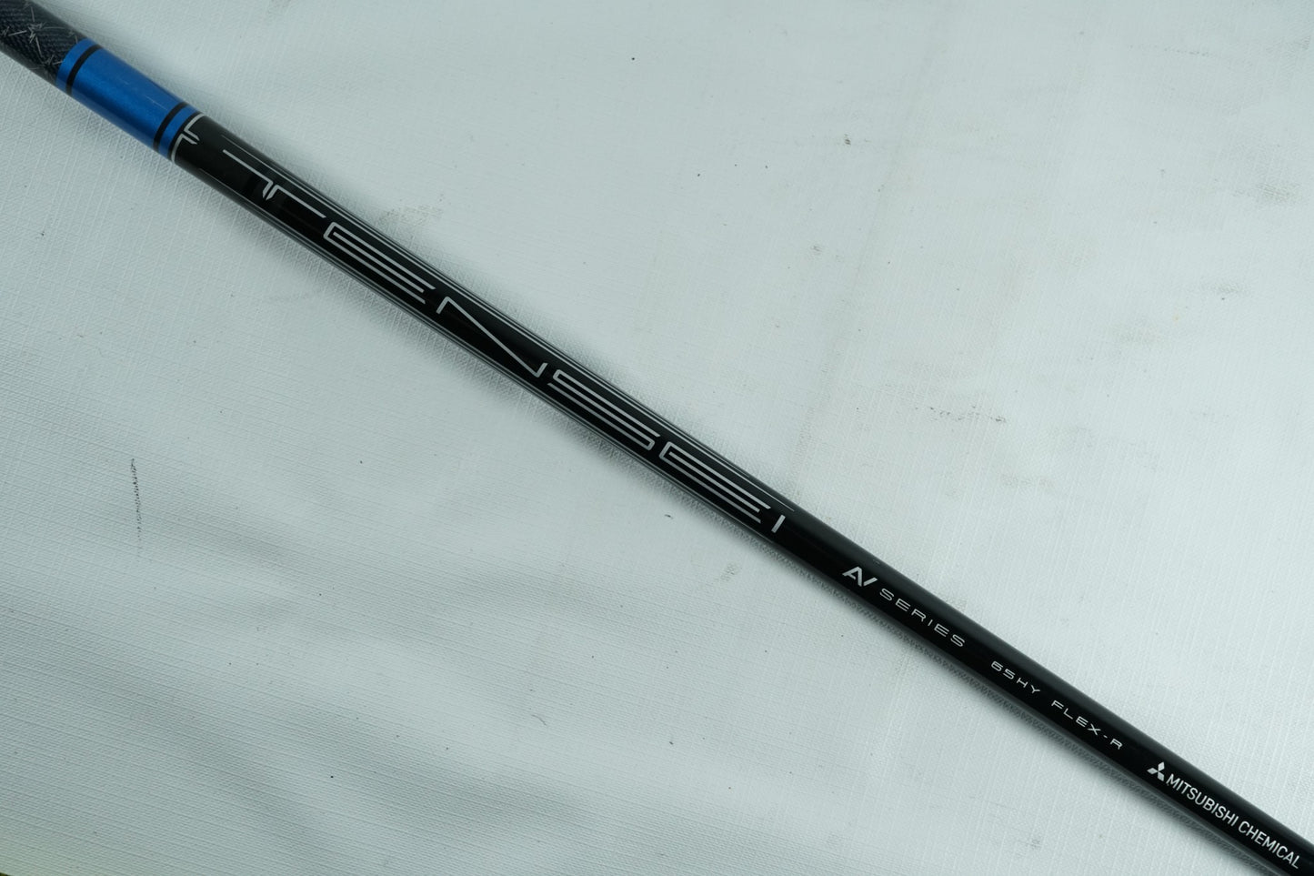 Tensei Blue AV Series Hybrid Shaft / Regular / Titleist Adapter / 39"