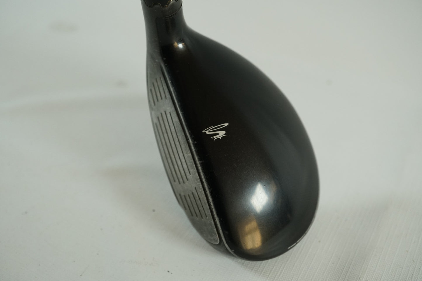Cobra F6 3-4 Hybrid / Regular Flex Graphite Shaft / Left Handed