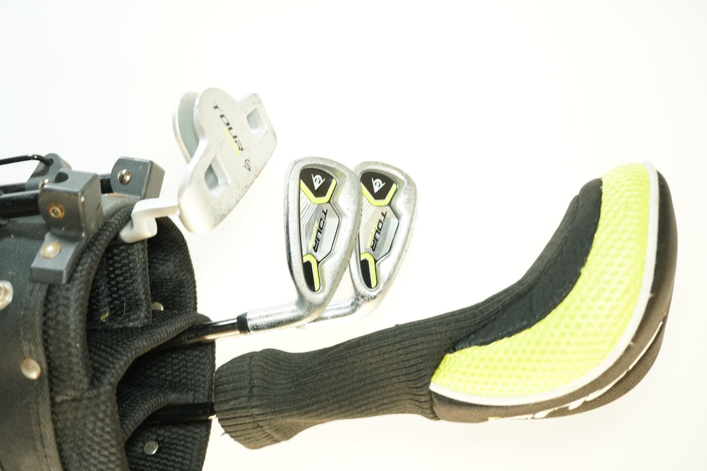 Dunlop Junior Golf Set in Bag / Suitable for 41" Tall Player