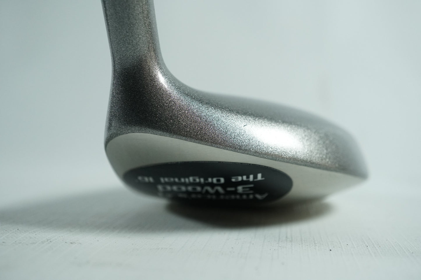 Adams Tight Lies 3 Wood 16° / Regular Flex Graphite Shaft / 100125461