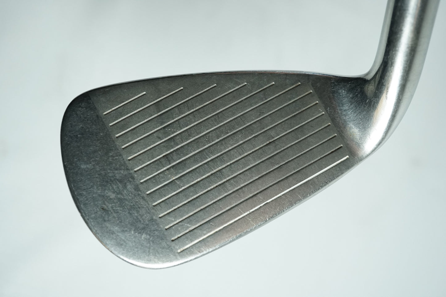 Wilson D100 8 Iron / Uniflex Steel Shaft