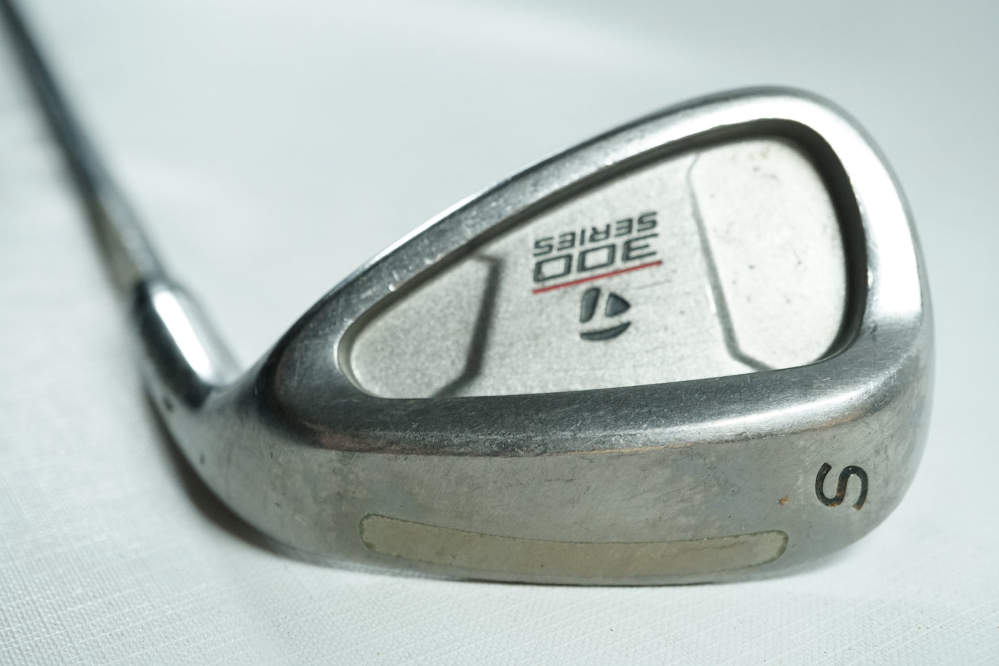 Taylormade 300 Series Sand Wedge / Regular Flex Graphite Shaft