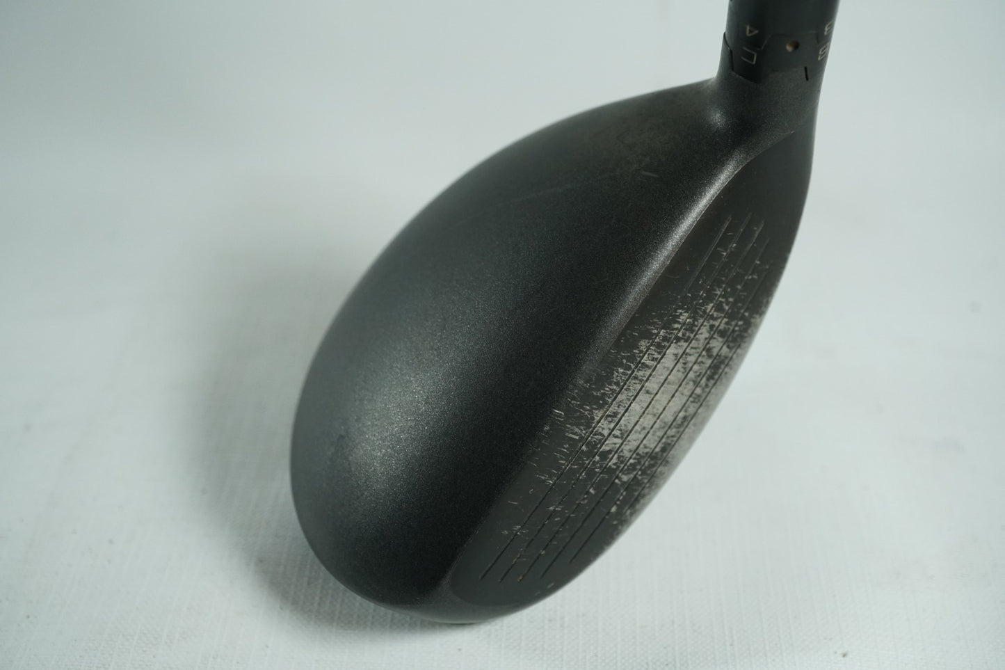 Titleist 915H 2 Hybrid / Regular Flex Graphite Shaft