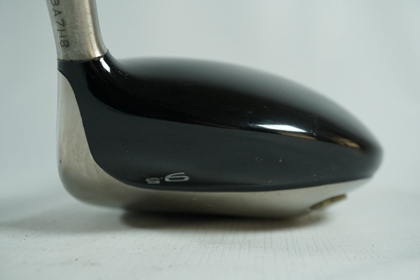 Taylormade R540 Driver 9.5° / Stiff Flex Graphite Shaft