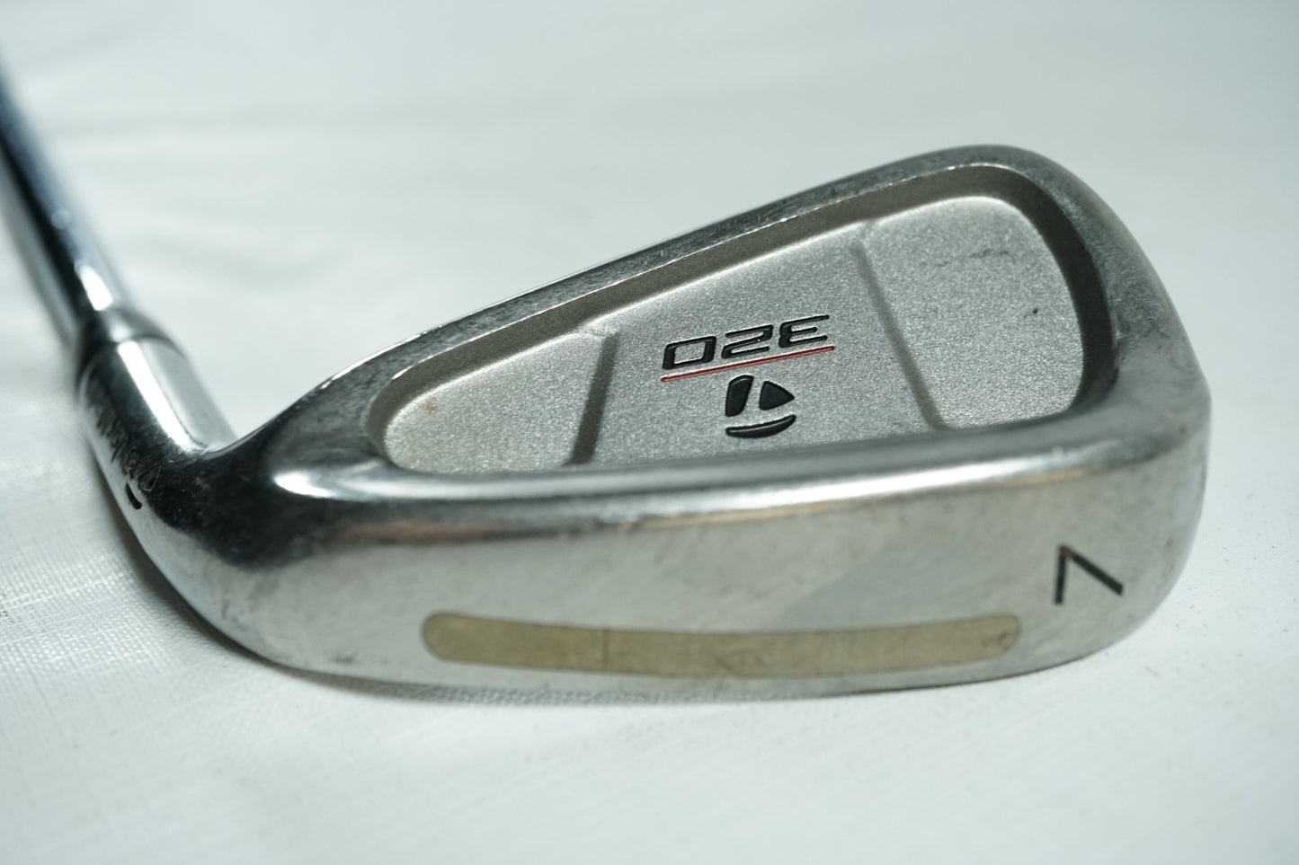Taylormade 320 7 Iron / Stiff Flex Steel Shaft