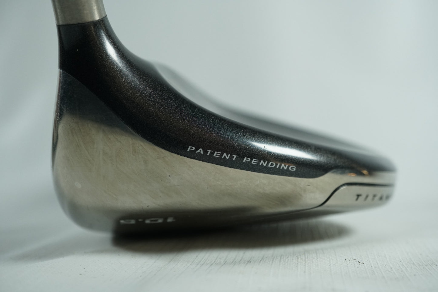 Cleveland HiBore Driver 10.5° / Regular Flex Graphite Shaft