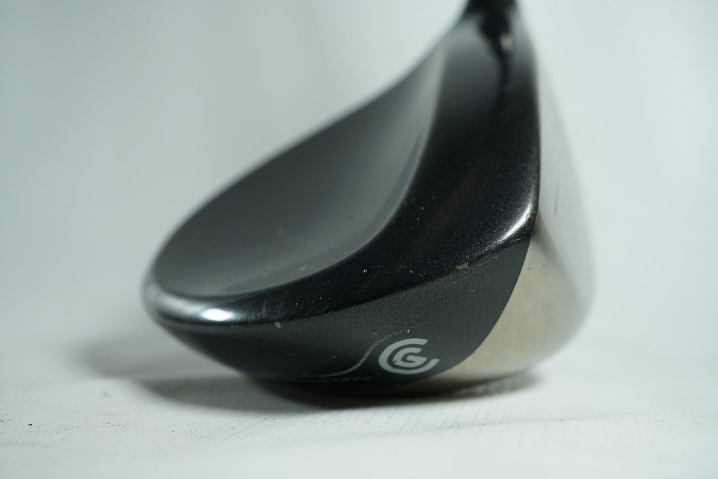 Cleveland HiBore Driver 10.5° / Regular Flex Graphite Shaft