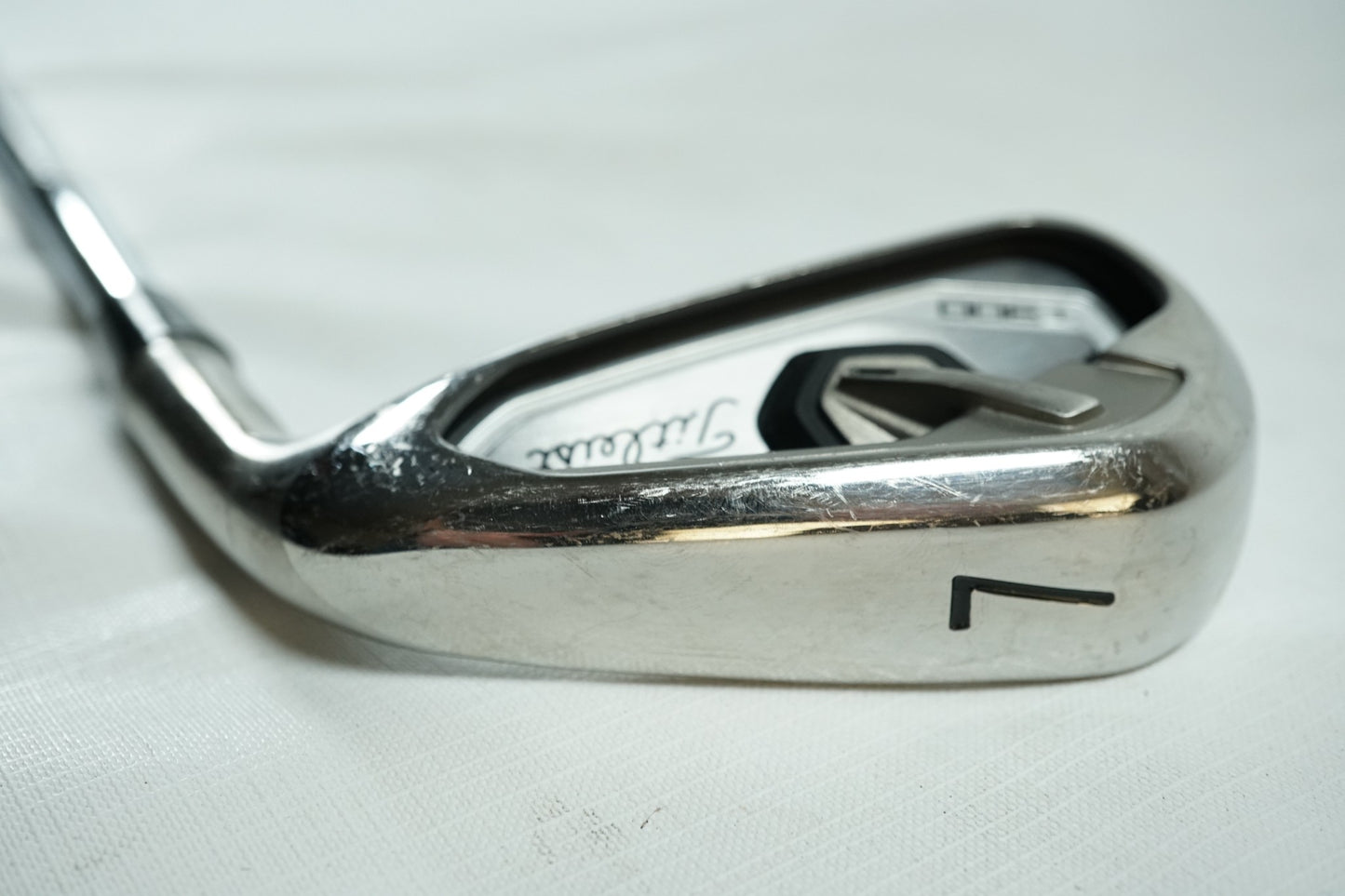 Titleist T300 7 Iron / Regular Flex Steel Shaft