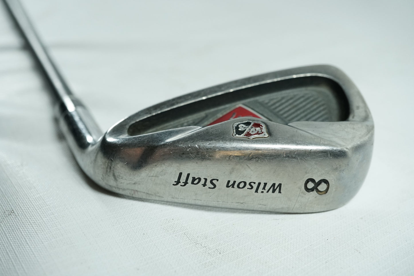 Wilson Di7 8 Iron / Regular Flex Graphite Shaft / New Grip