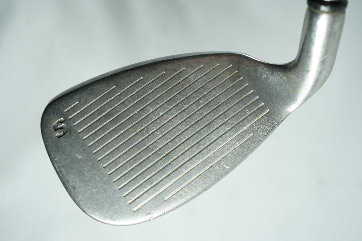 Callaway Big Bertha 1997 Sand Wedge / Regular Flex Graphite Shaft / New Grip