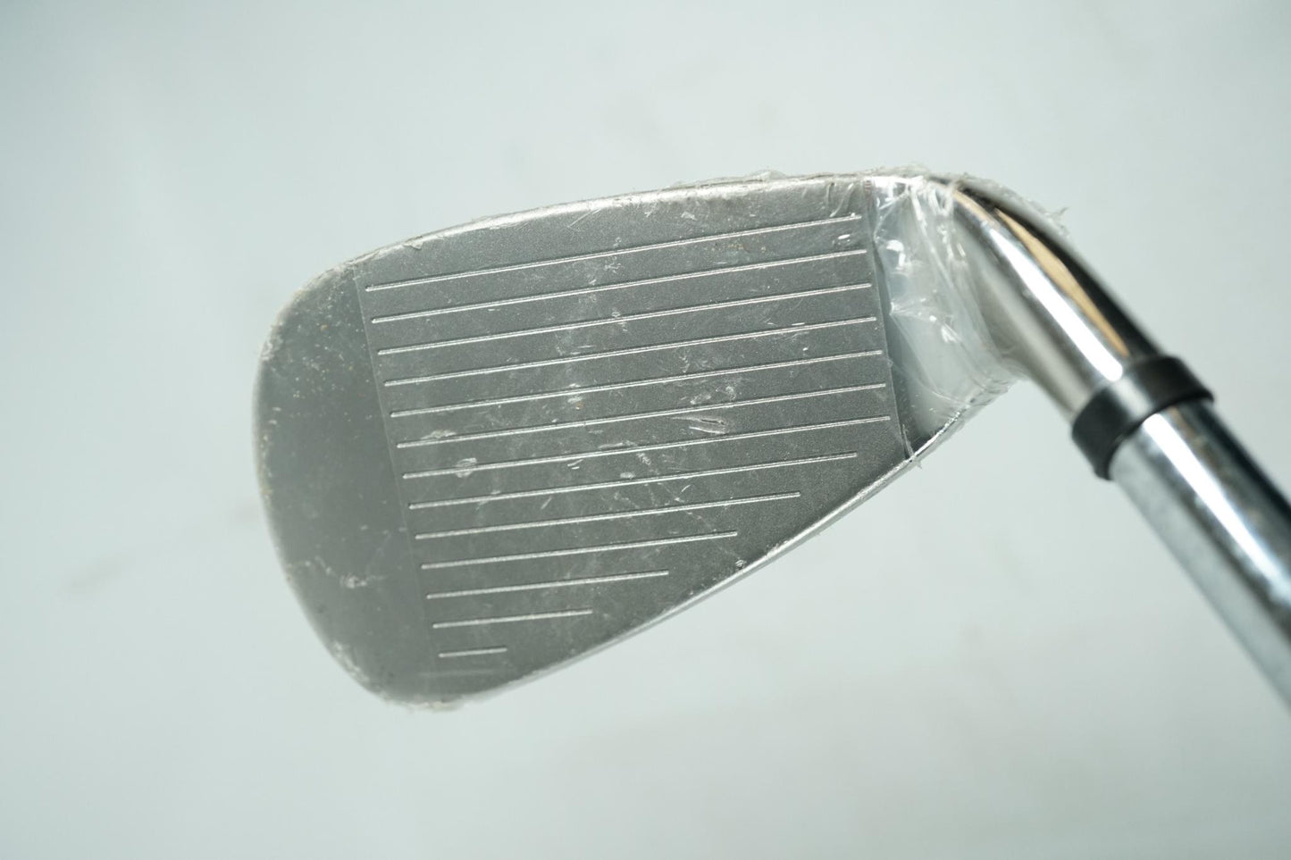 Wilson Di11 9 Iron / Uniflex Steel Shaft / Left Handed