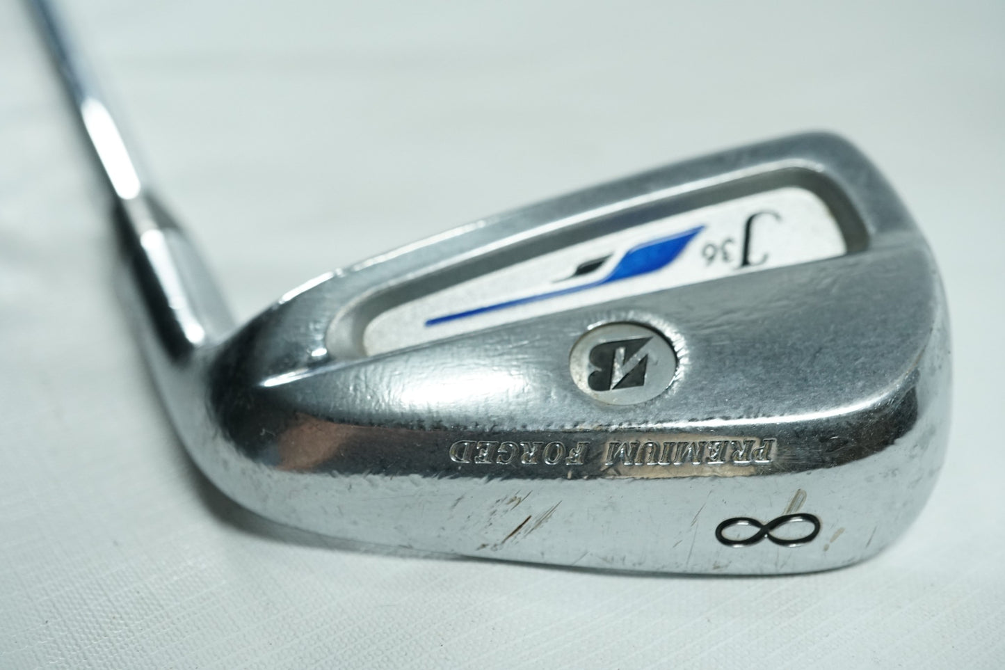 Bridgestone J36 8 Iron / Regular Flex Steel Shaft / New Grip