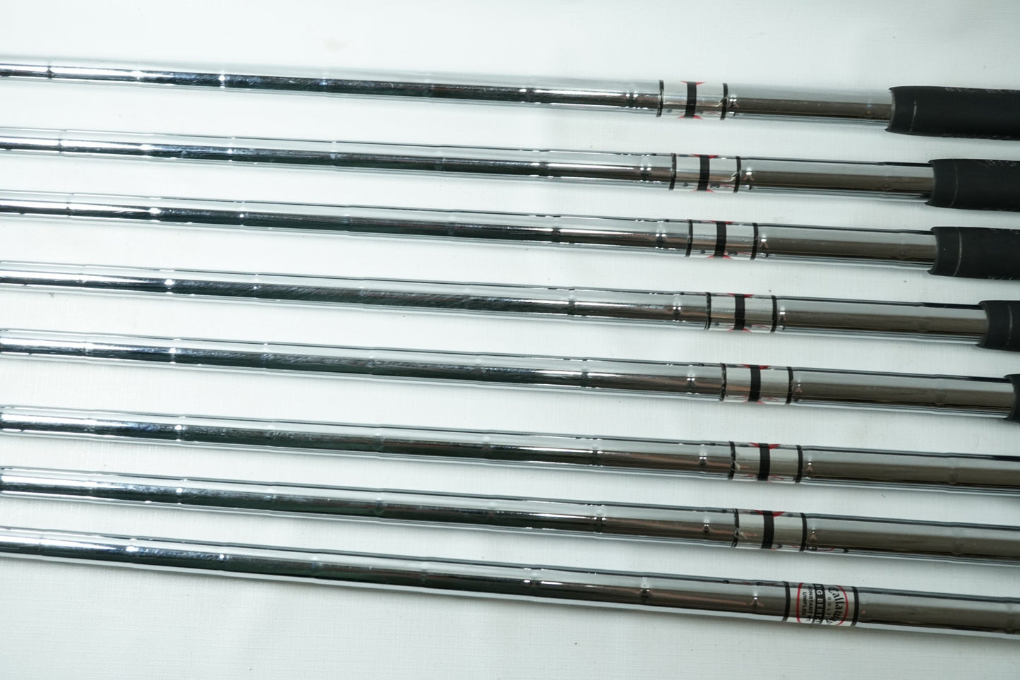 Callaway Big Bertha 2004 Irons / 4-10+PW / Uniflex Steel Shafts