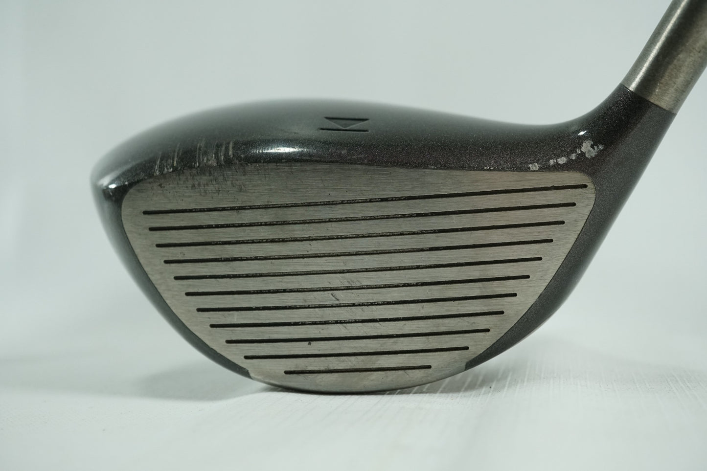 Titleist 975D Driver 10.5° / Regular Flex Graphite Shaft / New Grip
