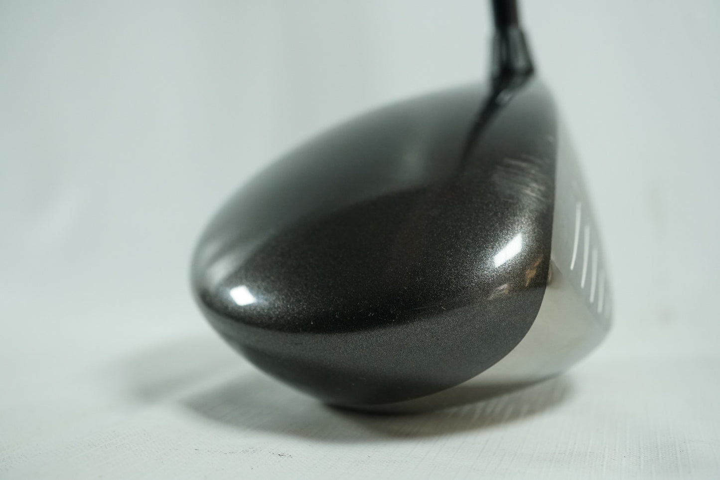 Callaway Big Bertha Titanium Driver 10° / Regular Flex Graphite Shaft / New Grip