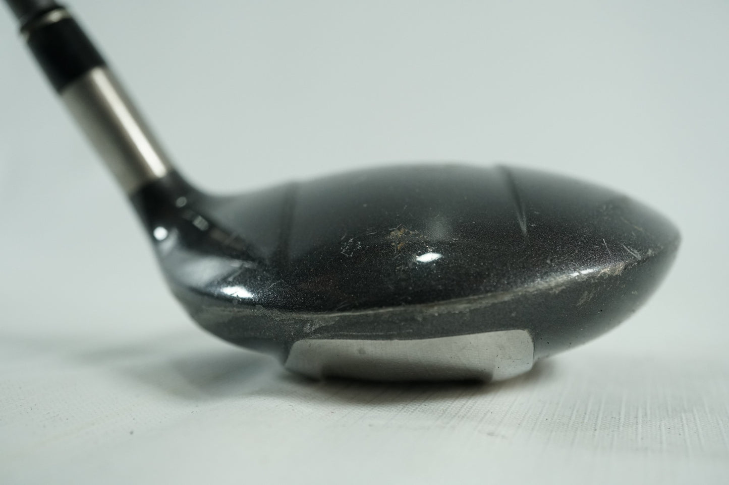Taylormade 200 Steel 5 Wood / Regular Flex Graphite Shaft / New Grip
