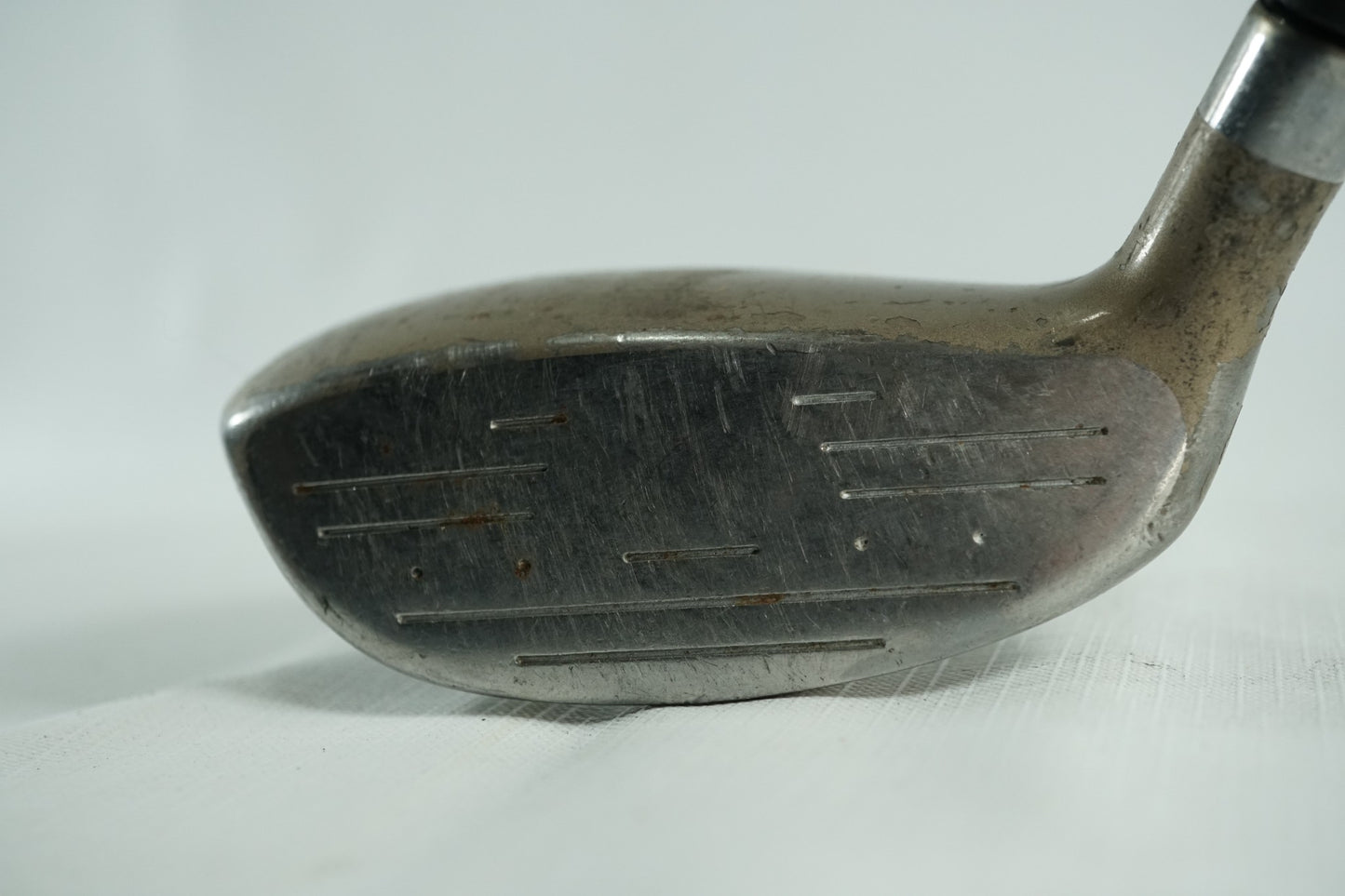 GO Midi Classic 2 6 Hybrid 30° / Regular Flex Graphite Shaft / New Grip