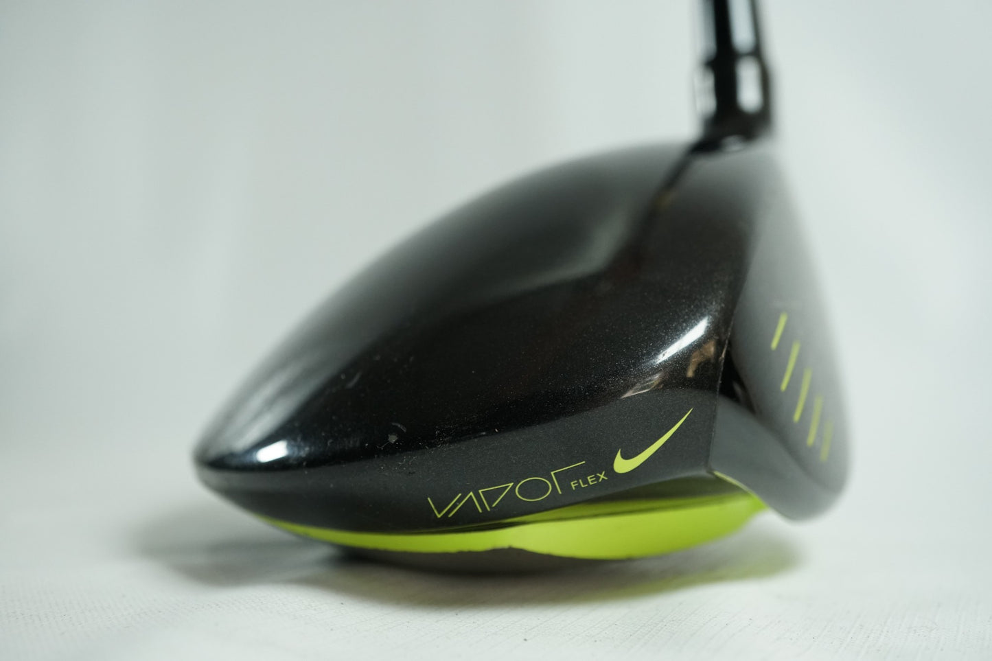 Nike Vapor Flex Driver / Stiff Flex Graphite Shaft / New Grip