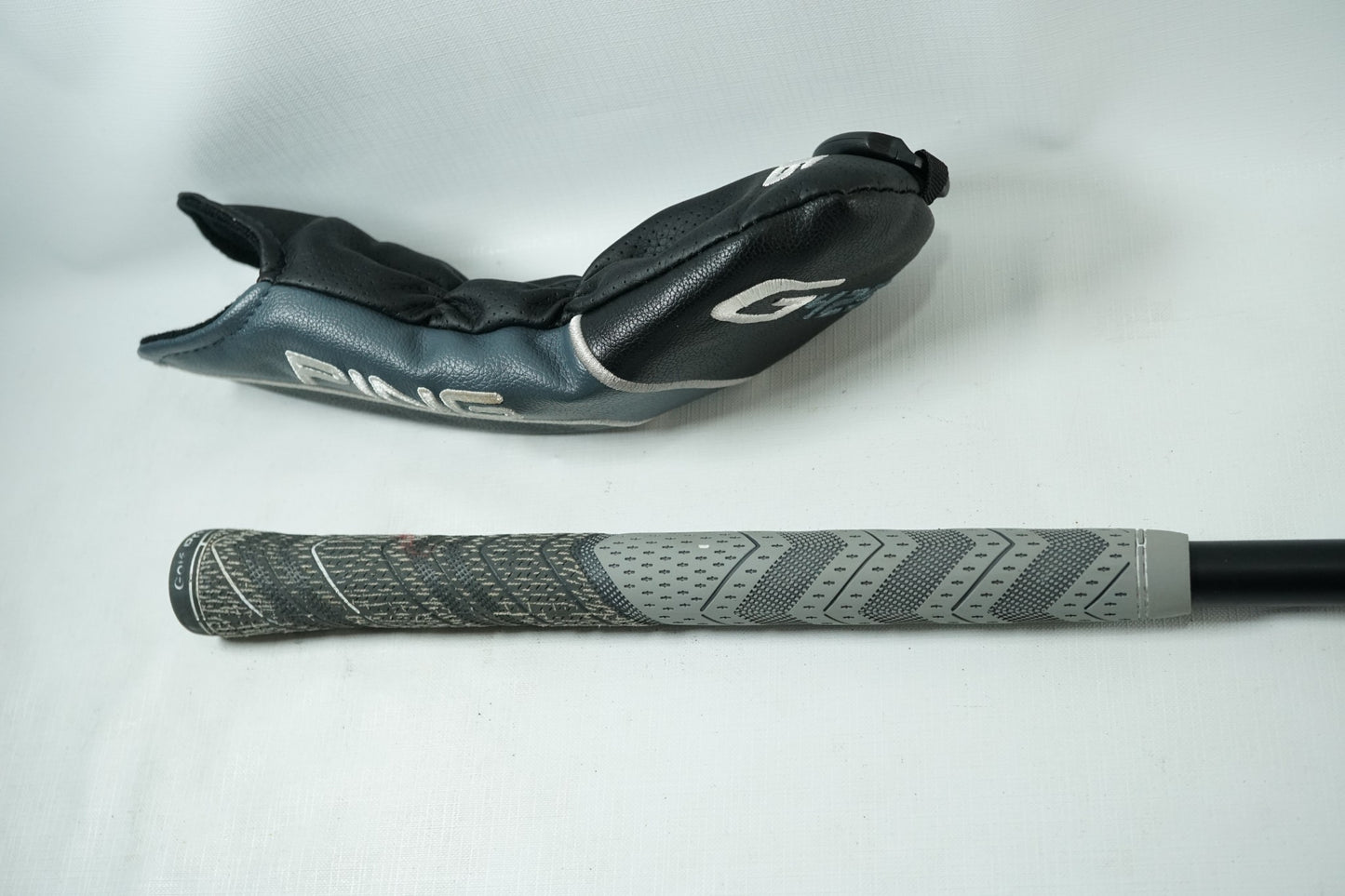 Ping G425 4 Hybrid 22° / Stiff Flex Graphite Shaft